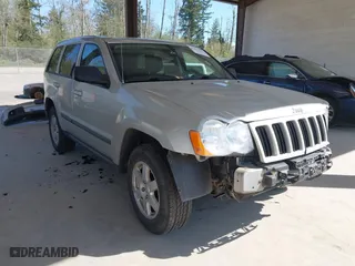 2008 Jeep Grand Cherokee Laredo with VIN 1J8GR48K18C222454, listed as a IAAI auction lot 42047541 with 180,145 mi miles. Bid and sale history available at carsss.com. Image 1.