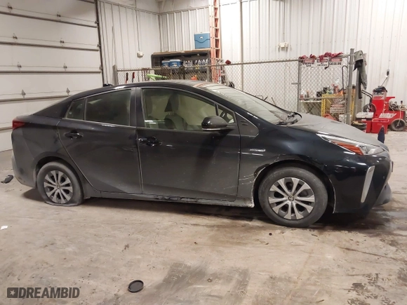 2022 Toyota Prius LE with VIN JTDL9MFU4N3035988, listed as a IAAI auction lot 41389054 with 56,633 mi miles. Bid and sale history available at carsss.com. Image 13.