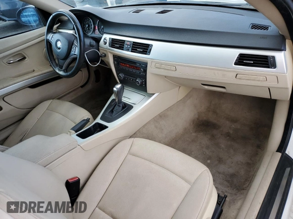 2008 BMW 3 Series 328i z VIN WBAWV13538P119914, wystawiony jako Copart lot #45046775 z przebiegiem 193 008 mil mil oraz Czysty tytuł • Clean title. Historia ofert i sprzedaży dostępna na DreamBid. Obrazek 8.