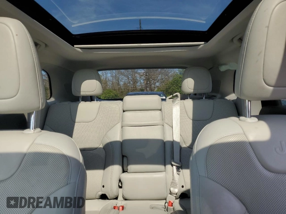 2019 Jeep Cherokee Limited с VIN 1C4PJMDX3KD281782, выставлен на аукционе Copart как лот 65009575 с пробегом 70 329 миль миль и Списание • Salvage title. История ставок и продаж доступна на DreamBid. Изображение 10.