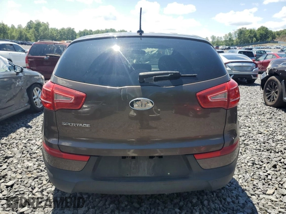 2011 Kia Sportage LX с VIN KNDPBCA22B7081975, выставлен на аукционе Copart как лот 65411875 с пробегом 201 127 миль миль и Списание • Salvage title. История ставок и продаж доступна на DreamBid. Изображение 6.