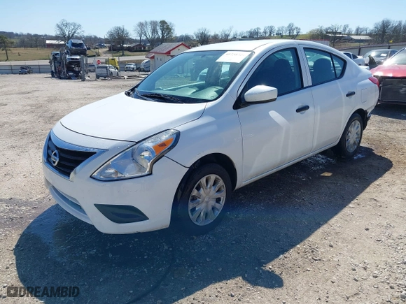 2019 Nissan Versa Sedan SV with VIN 3N1CN7AP5KL828802, listed as a IAAI auction lot 41738724 with 80,128 mi miles. Bid and sale history available at carsss.com. Image 17.