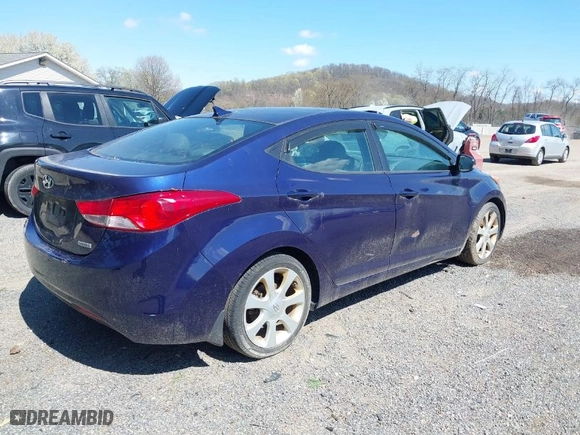 2013 Hyundai Elantra GLS PZEV with VIN 5NPDH4AE1DH429331, listed as a IAAI auction lot 42046642 with 108,557 mi miles. Bid and sale history available at carsss.com. Image 4.
