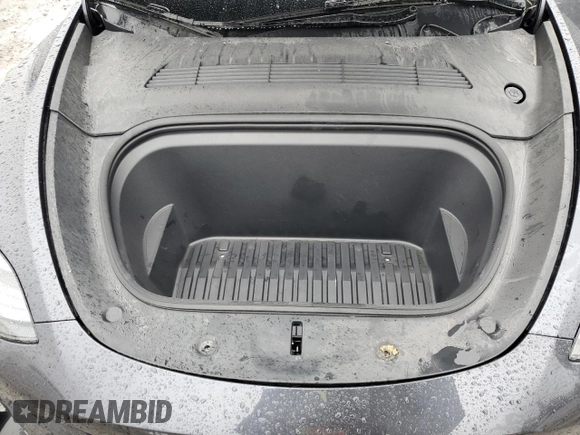 2024 Tesla Model Y Long Range with VIN 7SAYGDEE6RA278636, listed as a Copart auction lot 48718085 with 21,349 mi miles and Salvage Title. Bid and sale history available at DreamBid. Image 11.