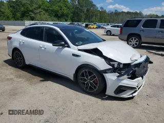 2019 Kia Optima SX with VIN 5XXGW4L29KG327192, listed as a Copart auction lot 52411425 with 109,785 mi miles and Salvage title. Bid and sale history available at DreamBid. Image 4.