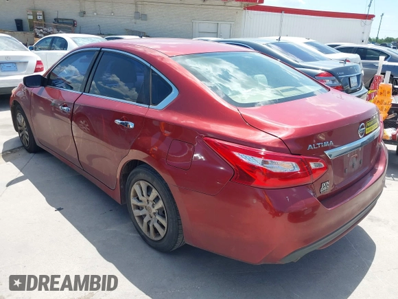 2016 Nissan Altima SR with VIN 1N4AL3AP9GC261277, listed as a IAAI auction lot 42101629 with 192,380 mi miles and . Bid and sale history available at carsss.com. Image 3.