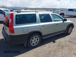 2006 Volvo XC70 with VIN YV4SZ592461225909, listed as a IAAI auction lot 41822818 with 244,192 mi miles and . Bid and sale history available at DreamBid. Image 4.