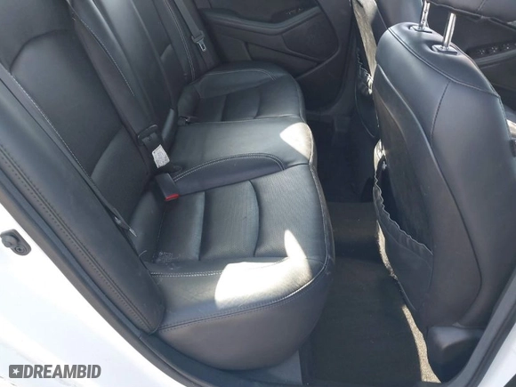 2013 Kia Optima SX w/Limited Pkg with VIN 5XXGR4A61DG101163, listed as a IAAI auction lot 41706540 with 146,225 mi miles. Bid and sale history available at carsss.com. Image 8.