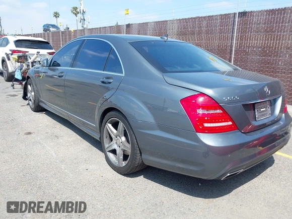 2011 Mercedes-Benz S 550 with VIN WDDNG7BB3BA385985, listed as a IAAI auction lot 42207977 with 122,874 mi miles and . Bid and sale history available at DreamBid. Image 3.
