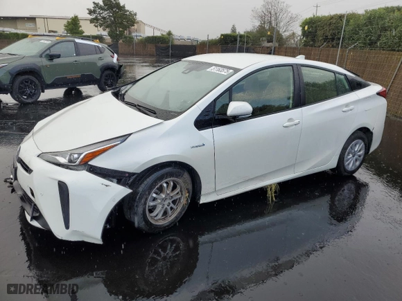 2020 Toyota Prius L Eco with VIN JTDKARFU2L3122804, listed as a Copart auction lot 51163575 with 34,133 mi miles and Salvage Title. Bid and sale history available at carsss.com. Image 1.