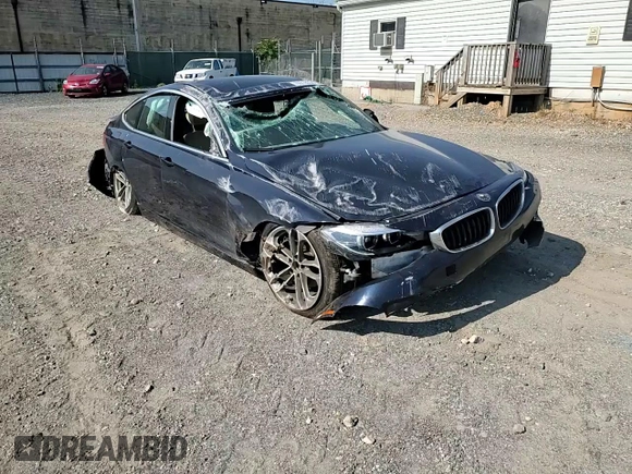 2018 BMW 3 Series 330i xDrive with VIN WBA8Z9C55JB220144, listed as a Copart auction lot 70318254 with 72,145 mi miles and Salvage Title. Bid and sale history available at carsss.com. Image 10.