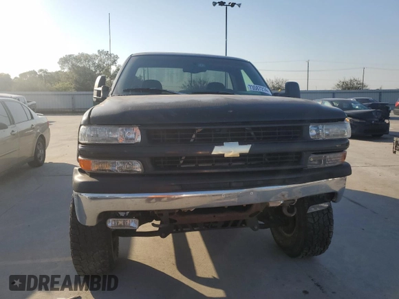 1999 Chevrolet Silverado 1500 LS with VIN 1GCEK14TXXZ174920, listed as a Copart auction lot 73587214 with 431,629 mi miles and Salvage Title. Bid and sale history available at carsss.com. Image 5.