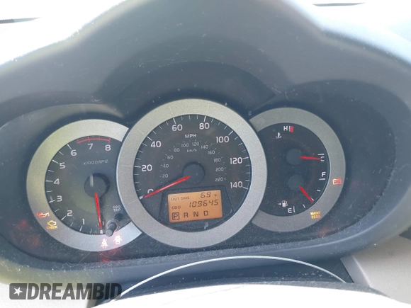 2008 Toyota RAV4 with VIN JTMZD33V086056470, listed as a IAAI auction lot 41831211 with 109,645 mi miles. Bid and sale history available at carsss.com. Image 7.