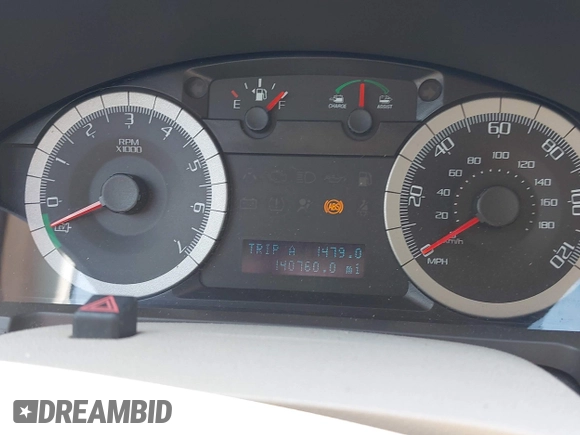 2008 Ford Escape Hybrid z VIN 1FMCU59H38KE68792, wystawiony jako IAAI lot #42557191 z przebiegiem 140 760 mil mil oraz . Historia ofert i sprzedaży dostępna na DreamBid. Obrazek 7.