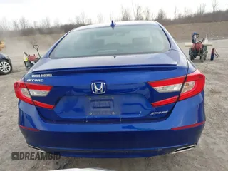 2019 Honda Accord Sport with VIN 1HGCV1F37KA082961, listed as a IAAI auction lot 41834095 with 44,167 mi miles and . Bid and sale history available at carsss.com. Image 17.