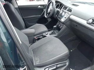 2019 Volkswagen Tiguan S with VIN 3VV0B7AX8KM178139, listed as a IAAI auction lot 41860225 with 97,980 mi miles. Bid and sale history available at carsss.com. Image 5.