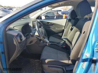 2020 Hyundai Kona SEL with VIN KM8K22AA9LU409810, listed as a Copart auction lot 79215804 with 52,109 mi miles and Salvage Title. Bid and sale history available at carsss.com. Image 7.