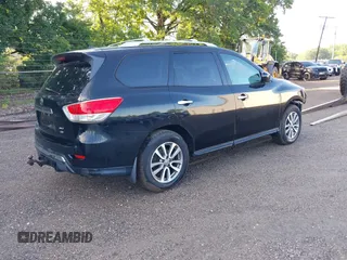 2013 Nissan Pathfinder SL with VIN 5N1AR2MM4DC658021, listed as a IAAI auction lot 42366360 with 254,620 mi miles and . Bid and sale history available at DreamBid. Image 4.