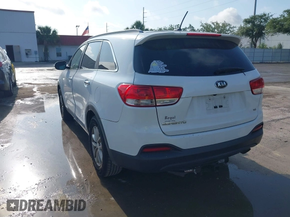 2017 Kia Sorento LX with VIN 5XYPG4A54HG217732, listed as a IAAI auction lot 42216032 with 157,243 mi miles and . Bid and sale history available at DreamBid. Image 3.