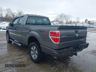2012 Ford F-150 XL with VIN 1FTFX1EF1CFB95293, listed as a IAAI auction lot 41591392 with 132,324 mi miles. Bid and sale history available at carsss.com. Image 3.