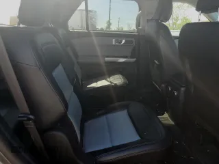 2024 Ford Explorer XLT с VIN 1FMSK8DH2RGA81276, выставлен на аукционе Copart как лот 57117385 с пробегом 13 693 миль миль и Чистый • Clean title. История ставок и продаж доступна на DreamBid. Изображение 11.