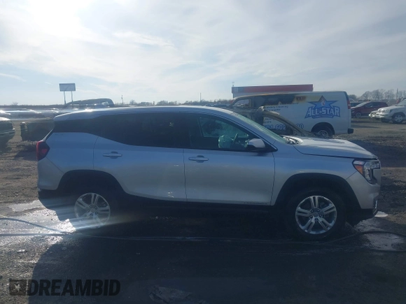 2022 GMC Terrain SLE z VIN 3GKALMEV0NL190467, wystawiony jako IAAI lot #41608547 z przebiegiem 54 926 mil mil oraz . Historia ofert i sprzedaży dostępna na DreamBid. Obrazek 13.