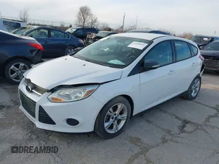 2014 Ford Focus SE with VIN 1FADP3K27EL105725, listed as a IAAI auction lot 39837647 with 105,250 mi miles. Bid and sale history available at carsss.com. Image 2.