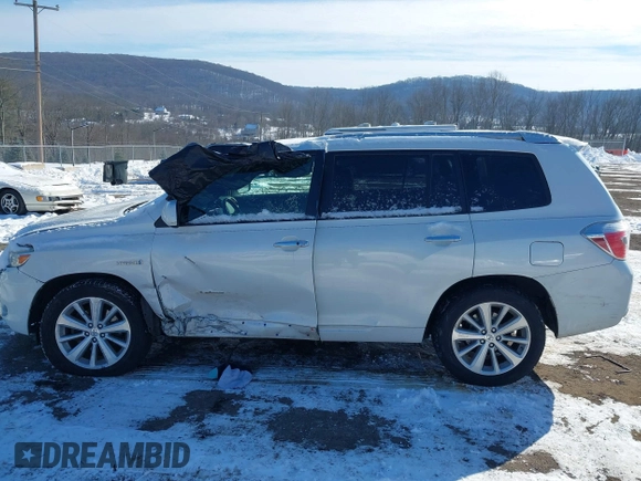 2010 Toyota Highlander Hybrid with VIN JTEBW3EH7A2041461, listed as a IAAI auction lot 41404907 with 192,670 mi miles. Bid and sale history available at carsss.com. Image 14.