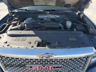 2017 GMC Sierra 3500HD Denali z VIN 1GT42YEY6HF158831, wystawiony jako Copart lot #74659734 z przebiegiem Nie podano mil oraz Nie do naprawy • Non repairable. Historia ofert i sprzedaży dostępna na DreamBid. Obrazek 11.
