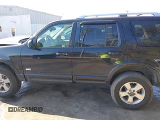 2003 Ford Explorer z VIN 1FMZU85W33ZB13900, wystawiony jako IAAI lot #41479457 z przebiegiem 291 965 mil mil oraz . Historia ofert i sprzedaży dostępna na DreamBid. Obrazek 14.