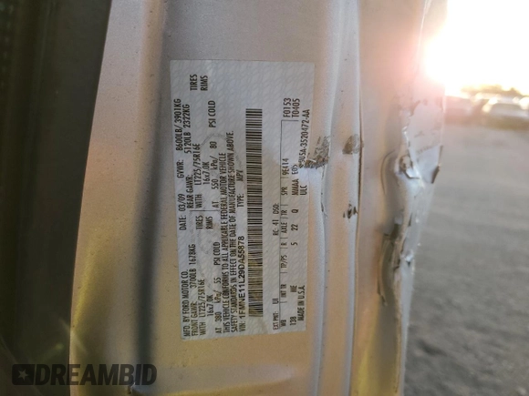 2009 Ford Econoline Passenger XL with VIN 1FMNE11L29DA55878, listed as a Copart auction lot 74945294 with 75,086 mi miles and Salvage title. Bid and sale history available at DreamBid. Image 14.
