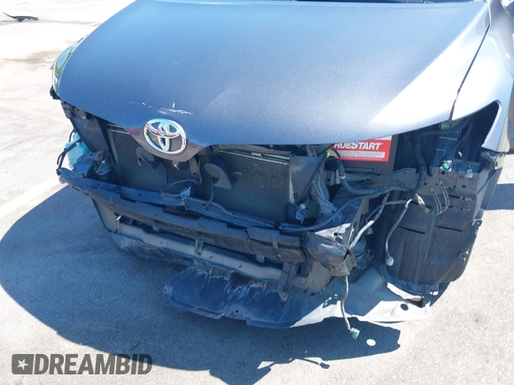2015 Toyota Venza XLE with VIN 4T3ZK3BB1FU071956, listed as a IAAI auction lot 42030099 with 157,434 mi miles. Bid and sale history available at carsss.com. Image 6.