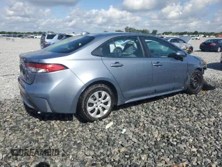 2022 Toyota Corolla LE with VIN 5YFEPMAE3NP367460, listed as a Copart auction lot 50724175 with 63,088 mi miles and Clean Title. Bid and sale history available at DreamBid. Image 3.