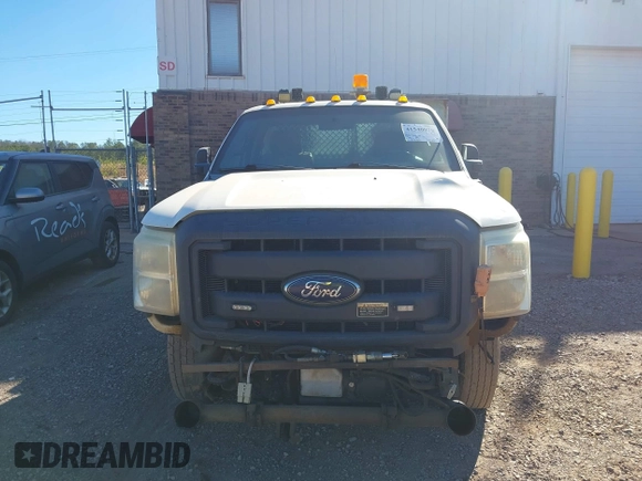 2012 Ford F-350 z VIN 1FDBF3A68CEC46535, wystawiony jako IAAI lot #41540070 z przebiegiem 271 565 mil mil oraz . Historia ofert i sprzedaży dostępna na DreamBid. Obrazek 16.