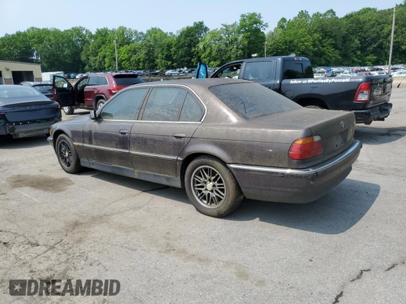 1995 BMW 7 Series 740i with VIN WBAGF6325SDH05563, listed as a Copart auction lot 60356245 with 153,155 mi miles and Clean title. Bid and sale history available at DreamBid. Image 2.