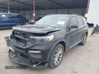 2020 Ford Explorer XLT with VIN 1FMSK7DH9LGC27951, listed as a IAAI auction lot 41623009 with 93,918 mi miles. Bid and sale history available at carsss.com. Image 17.