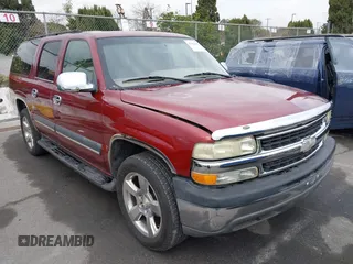 2003 Chevrolet Suburban LT with VIN 1GNEC16Z93J123780, listed as a IAAI auction lot 41462005 with 162,498 mi miles. Bid and sale history available at carsss.com. Image 1.