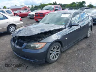 2007 BMW 3 Series 328i z VIN WBAVA37507NL17244, wystawiony jako IAAI lot #42320298 z przebiegiem 123 554 mil mil oraz . Historia ofert i sprzedaży dostępna na DreamBid. Obrazek 6.