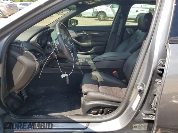 2020 Cadillac CT5 V-Series with VIN 1G6DR5RW4L0141141, listed as a Copart auction lot 68820154 with 21,479 mi miles and Salvage Title. Bid and sale history available at carsss.com. Image 7.