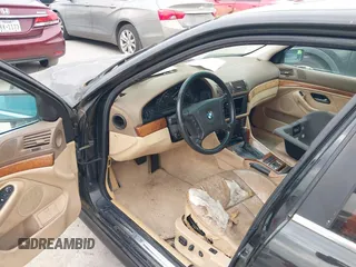 1997 BMW 5 Series 528i z VIN WBADD6321VBW05322, wystawiony jako IAAI lot #42284323 z przebiegiem 200 441 mil mil oraz . Historia ofert i sprzedaży dostępna na DreamBid. Obrazek 12.