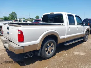 2011 Ford F-250 XL z VIN 1FT7W2AT9BEC40073, wystawiony jako IAAI lot #42199664 z przebiegiem 219 163 mil mil oraz . Historia ofert i sprzedaży dostępna na DreamBid. Obrazek 4.