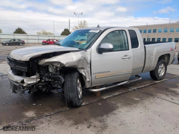 2007 Chevrolet Silverado 1500 LTZ with VIN 1GCEK19077Z643024, listed as a Copart auction lot 52526455 with 122,460 mi miles and Salvage Title. Bid and sale history available at carsss.com. Image 1.