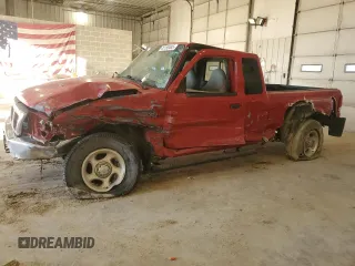 2000 Ford Ranger XLT with VIN 1FTZR15X5YPB27869, listed as a Copart auction lot 45150485 with 111,539 mi miles and Salvage Title. Bid and sale history available at carsss.com. Image 1.