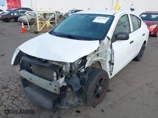 2015 Nissan Versa S Plus with VIN 3N1CN7AP6FL809150, listed as a IAAI auction lot 41593443 with 94,886 mi miles. Bid and sale history available at carsss.com. Image 6.
