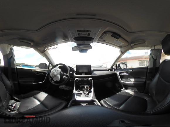 2019 Toyota RAV4 XLE with VIN 2T3W1RFVXKW033696, listed as a IAAI auction lot 42044151 with 126,872 mi miles and . Bid and sale history available at DreamBid. Image 19.