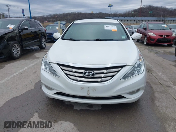 2013 Hyundai Sonata Limited with VIN 5NPEC4AB5DH522006, listed as a IAAI auction lot 41532895 with 189,161 mi miles and . Bid and sale history available at DreamBid. Image 12.