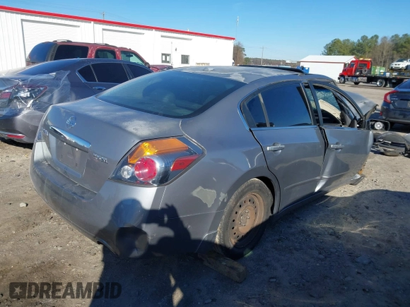 2007 Nissan Altima 2.5 S with VIN 1N4AL21E47N498319, listed as a IAAI auction lot 41601640 with 1 mi miles. Bid and sale history available at carsss.com. Image 4.