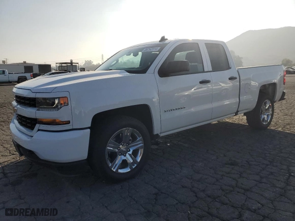 2018 Chevrolet Silverado 1500 Custom with VIN 1GCRCPECXJZ381377, listed as a Copart auction lot 86762314 with 64,832 mi miles and Salvage Title. Bid and sale history available at carsss.com. Image 1.