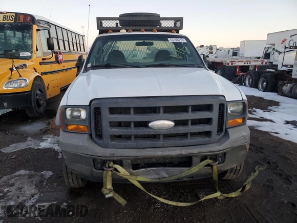 2005 Ford F-450 with VIN 1FDXF46P65ED12547, listed as a Copart auction lot 43158715 with 230,920 mi miles and Salvage title. Bid and sale history available at DreamBid. Image 5.
