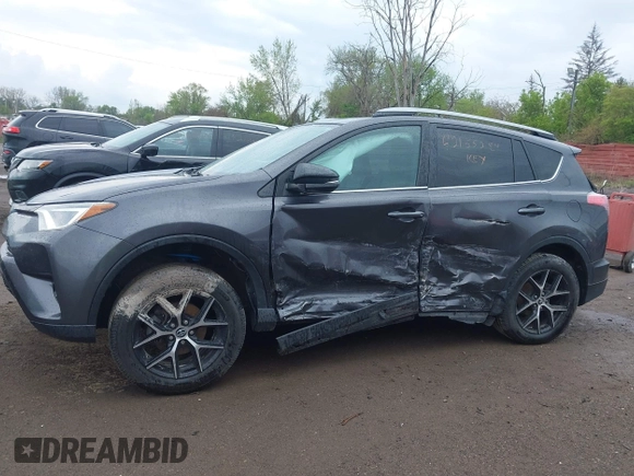 2017 Toyota RAV4 SE с VIN 2T3JFREV7HW669529, выставлен на аукционе IAAI как лот 42155284 с пробегом 64 272 миль миль и . История ставок и продаж доступна на DreamBid. Изображение 14.